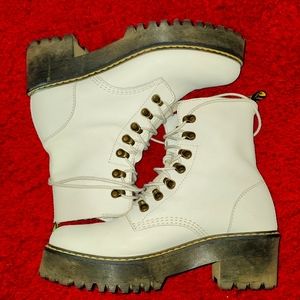 Cream combat heel Doc Marten Boots